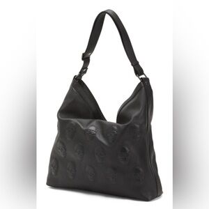 🖤☠️1Opelle genuine leather Skull Embossed Hobo Handbag🖤☠️NWT